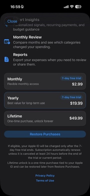 SmartBudget Insights Premium pricing screen with monthly, yearly, and lifetime options.